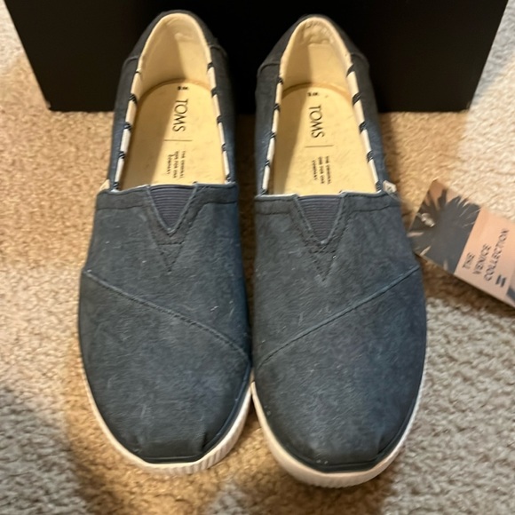 Shoes slip on - Picture 1 of 3